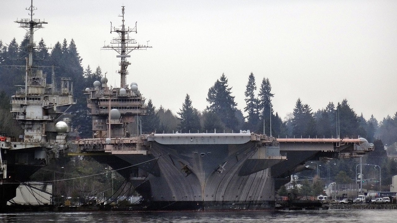 Kitty Hawk-Class Aircraft Carrier