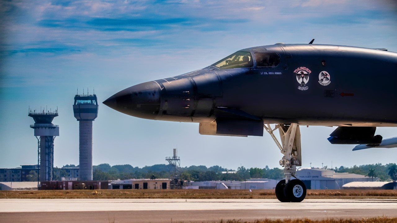 B-1 Bomber