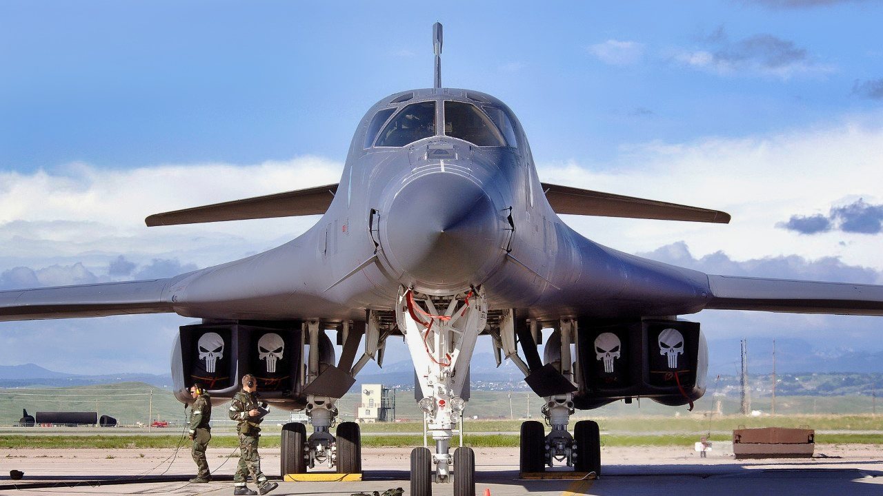 B-1B Lancer Bomber