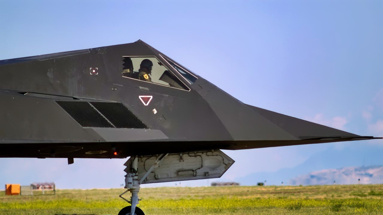 F-117 Stealth Fighter