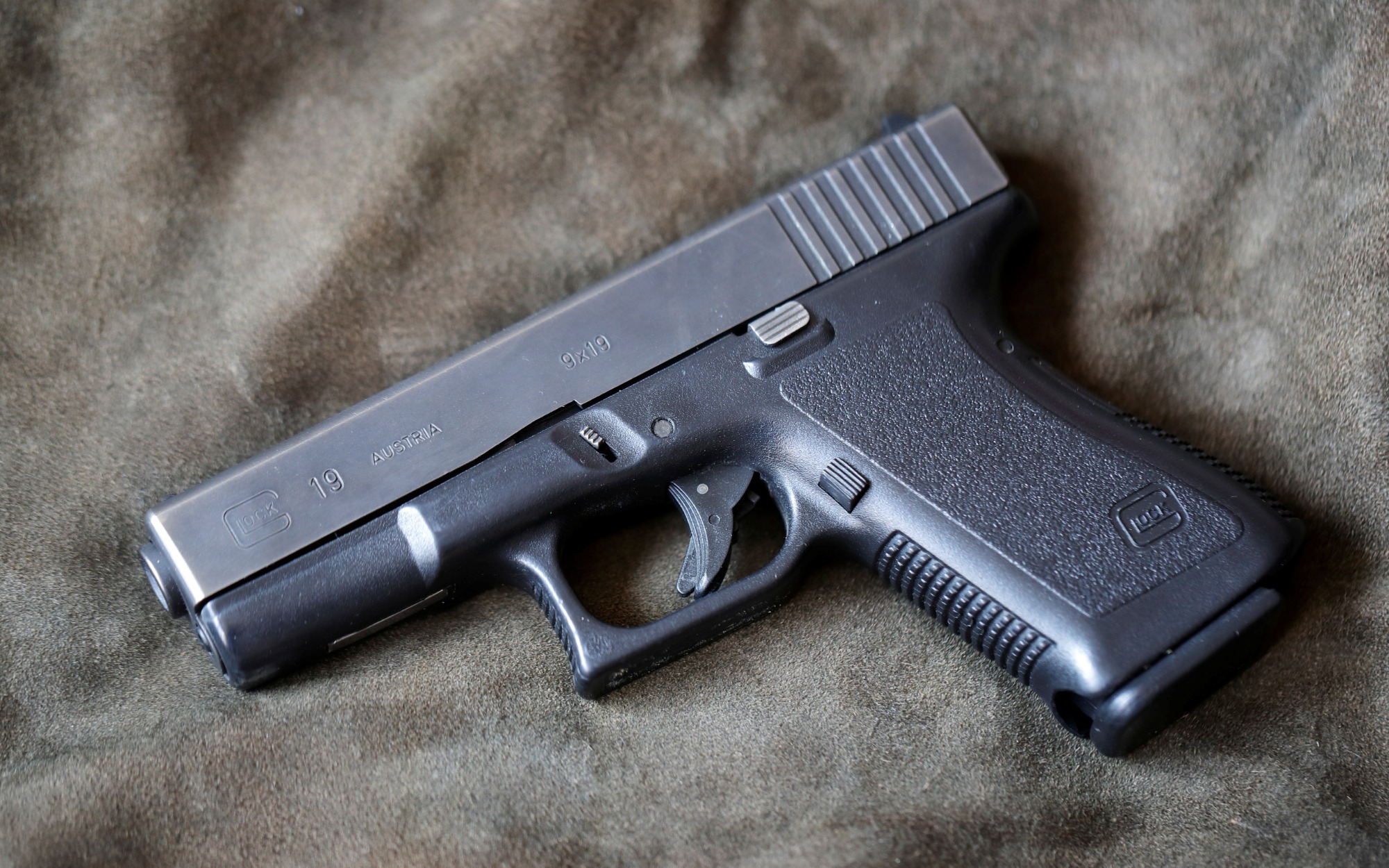 Glock 19