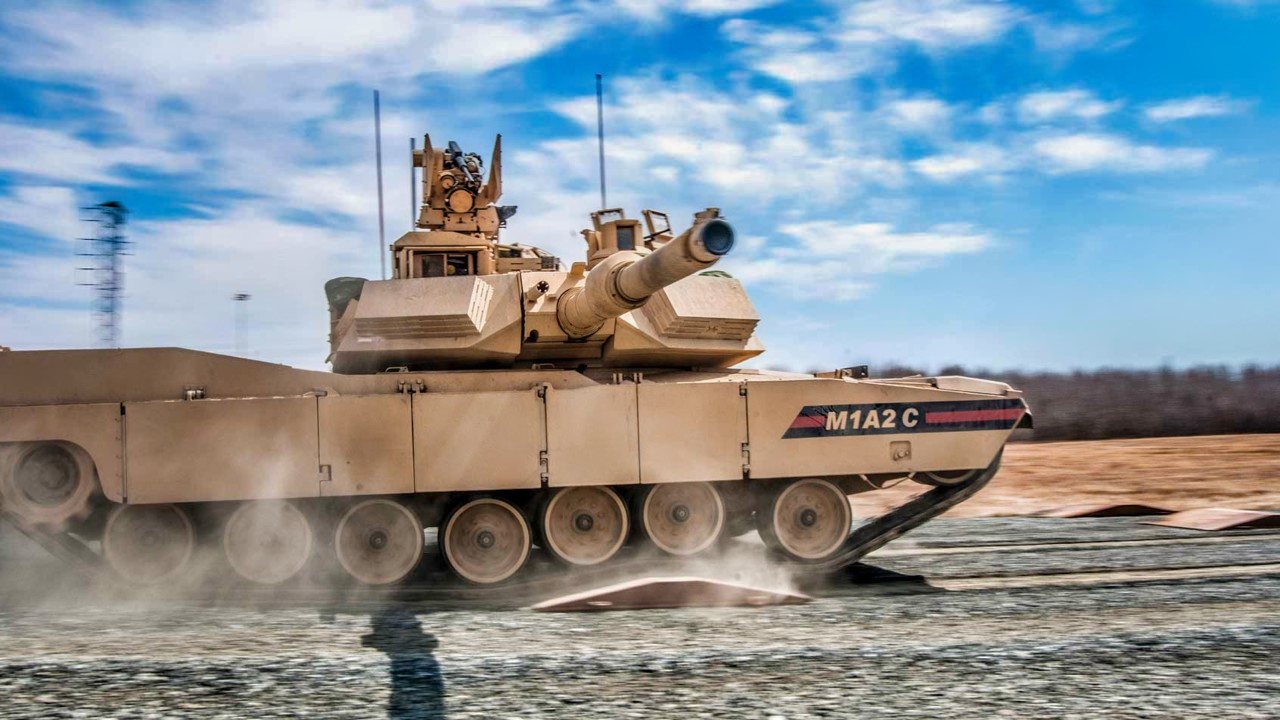 M1 Abrams Tank