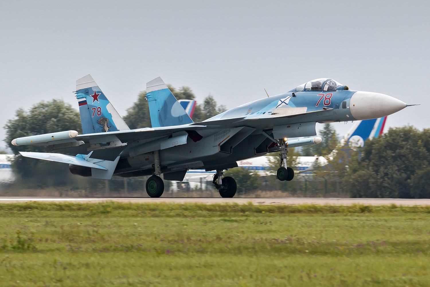 Su-33