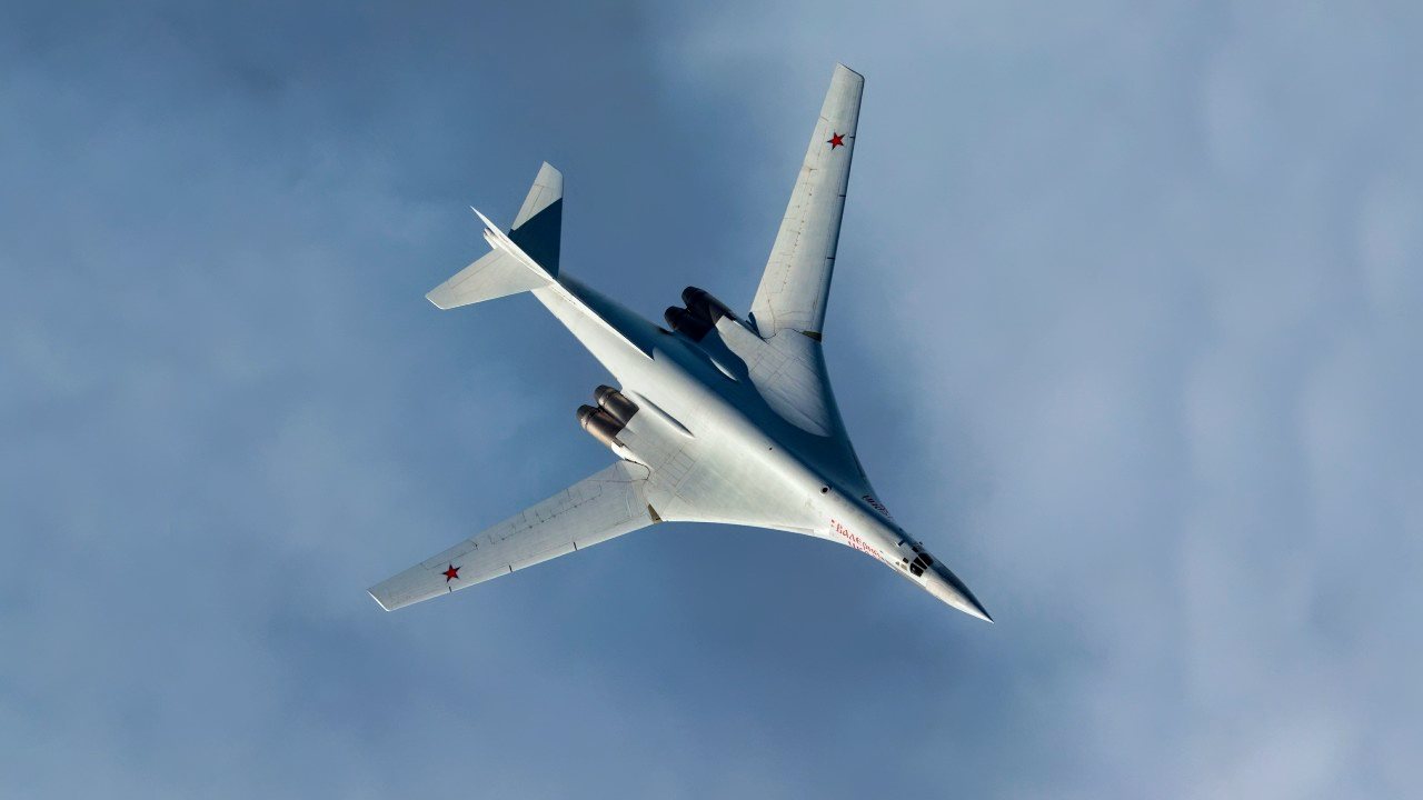 Tu-160