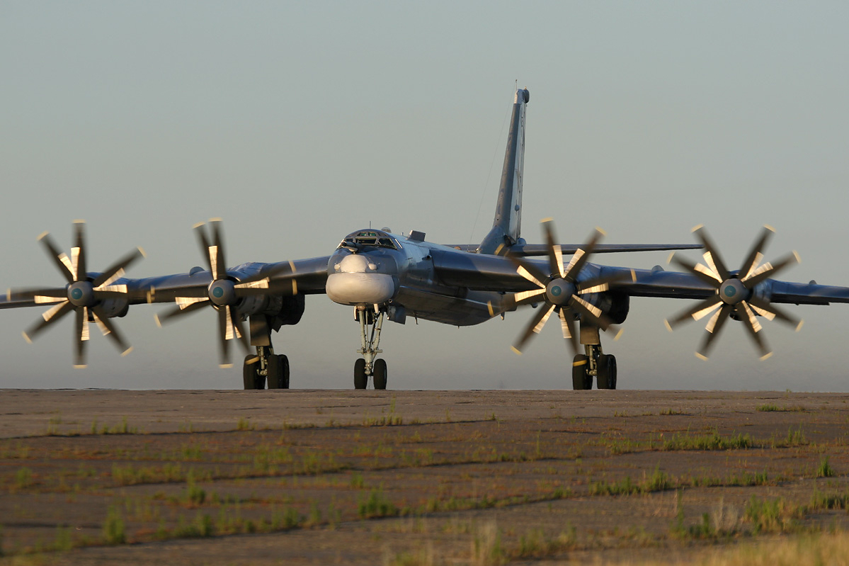 Tu-95