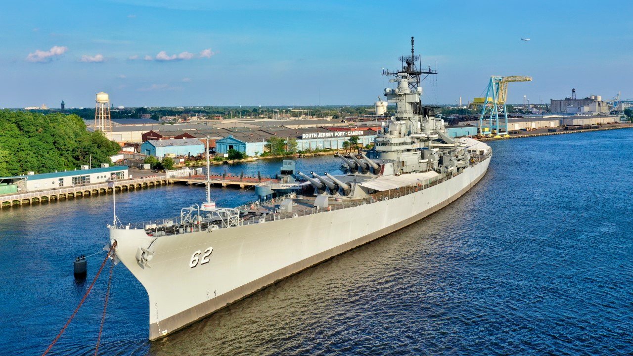 Battleship Iowa-Class