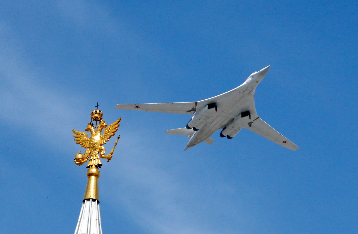 Tu-160