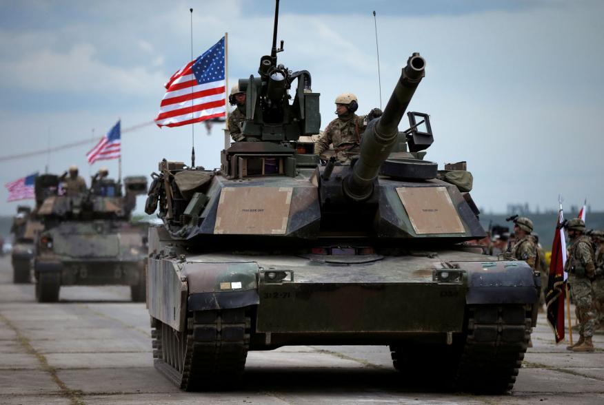 FILE PHOTO: U.S. servicemen attend an opening ceremony of U.S. led joint military exercise "Noble Partner 2016" in Vaziani, Georgia, May 11, 2016. REUTERS/David Mdzinarishvili/File Photo