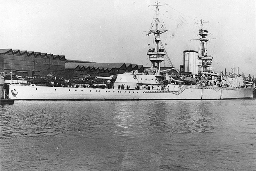 By Unknown author - http://www.history.navy.mil/photos/sh-fornv/uk/uksh-f/furis-6.htm, Public Domain, https://commons.wikimedia.org/w/index.php?curid=395600