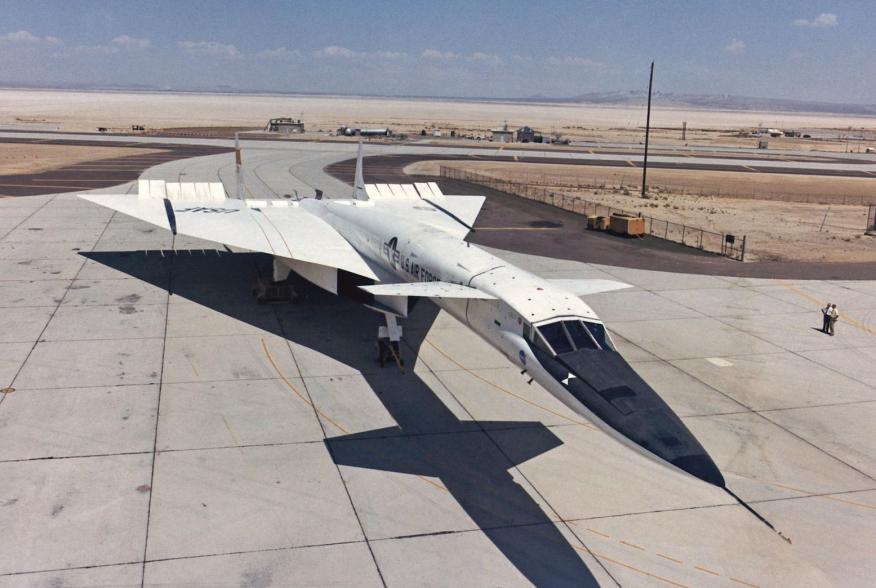 https://www.dvidshub.net/image/851426/xb-70-valkyrie