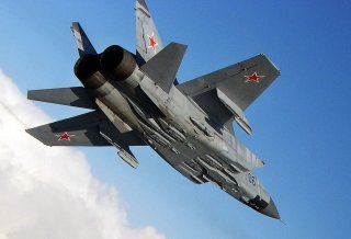 https://news.usni.org/wp-content/uploads/2014/08/Mig-31-Russian-Air-Force.jpg