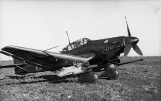 By Bundesarchiv_Bild_101I-646-5184-26,_Russland,_Flugzeug_Junkers_Ju_87.jpg: Niermannderivative work: The High Fin Sperm Whale - Bundesarchiv_Bild_101I-646-5184-26,_Russland,_Flugzeug_Junkers_Ju_87.jpg, CC BY-SA 3.0 de, https://commons.wikimedia.org/w/ind