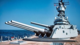 Iowa-Class Battleship U.S. Navy