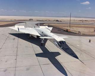 https://www.dvidshub.net/image/851426/xb-70-valkyrie