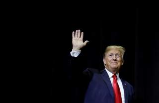 U.S. President Donald Trump arrives to speak at a Republican Party fundraiser in Sioux Falls, South Dakota, U.S., September 7, 2018. REUTERS/Kevin Lamarque/File Photo