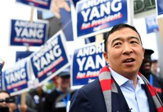 Democratic 2020 U.S. presidential candidate and entrepreneur Andrew Yang greets supporters at the New Hampshire Democratic Party state convention in Manchester, New Hampshire, U.S. September 7, 2019. REUTERS/Gretchen Ertl