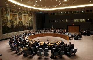 The United Nations Security Council votes to approve a resolution at the U.N. headquarters in New York July 20, 2015. The United Nations Security Council on Monday endorsed a deal to curb Iran's nuclear program in return for sanctions relief, but it will 