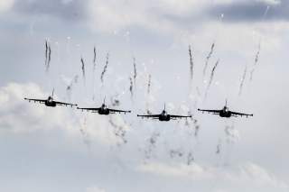 Belarusian military jets fly during the Zapad 2017 war games near the village of Volka, Belarus September 19, 2017. REUTERS/Sergei Grits/Pool