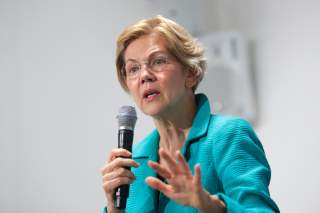 U.S. Senator and democratic presidential candidate Elizabeth Warren speaks during a campaign event in New York City, U.S. September 17, 2019. REUTERS/Brendan McDermid