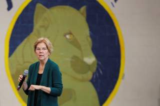 Democratic 2020 U.S. presidential candidate and U.S. Senator Elizabeth Warren (D-MA) speaks at a campaign town hall meeting in Manchester, New Hampshire, U.S., November 23, 2019. REUTERS/Brian Snyder