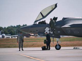 https://www.dvidshub.net/image/5766078/first-air-national-guard-f-35s-arrive-vermonts-158th-fw