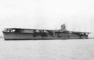 https://upload.wikimedia.org/wikipedia/commons/1/19/Japanese_aircraft_carrier_Hiryu_1939.jpg