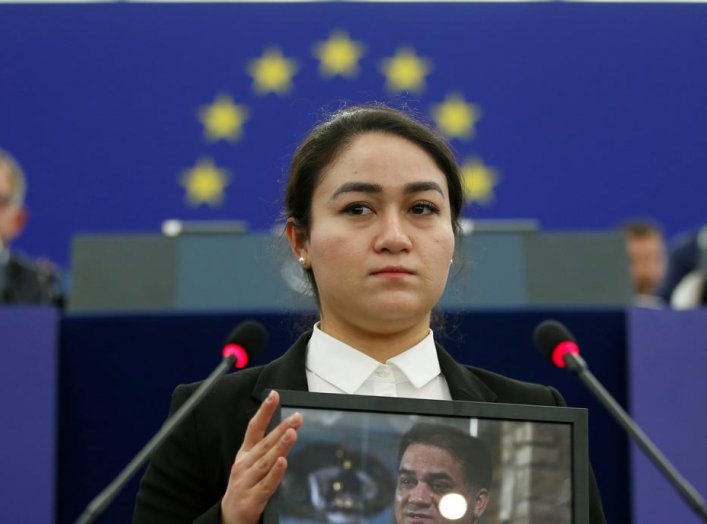 Jewher Ilham, daughter of Ilham Tohti, Uyghur economist and human rights activist, attends the award ceremony for his 2019 EU Sakharov Prize at the European Parliament in Strasbourg, France, December 18, 2019. REUTERS/Vincent Kessler