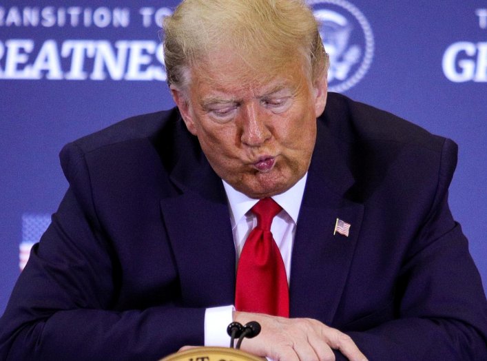 U.S. President Donald Trump participates in a roundtable discussion on commercial fishing in Bangor, Maine, U.S., June 5, 2020. REUTERS/Tom Brenner?