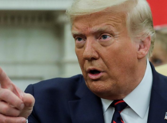 U.S. President Donald Trump speaks during a meeting with Iraq's Prime Minister Mustafa al-Kadhimi in the Oval Office at the White House in Washington, U.S., August 20, 2020. REUTERS/Carlos Barria