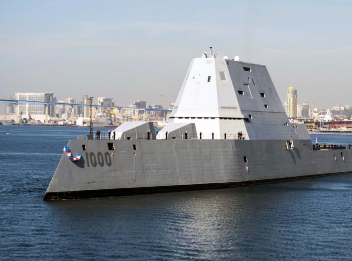 USS Zumwalt (DDG 1000) arrives at its new homeport in San Diego.