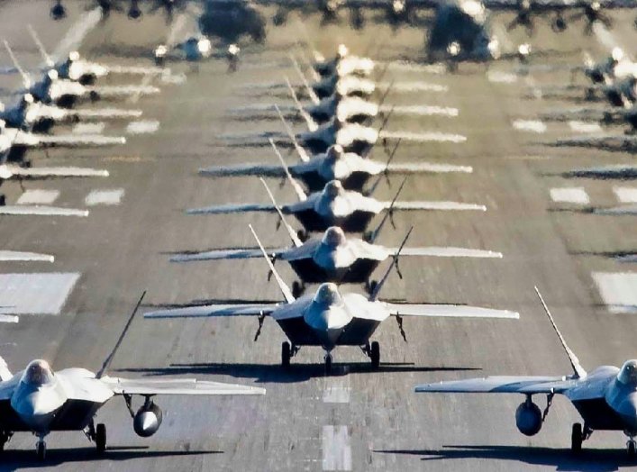 F-22 Elephant Walk