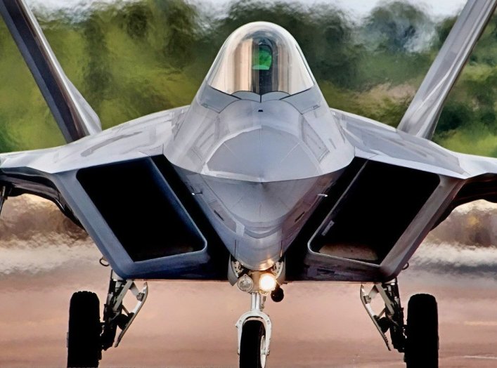 F-22 Raptor 