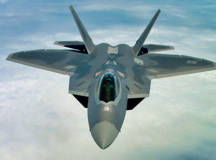 F-22 Raptor Stealth Fighter 