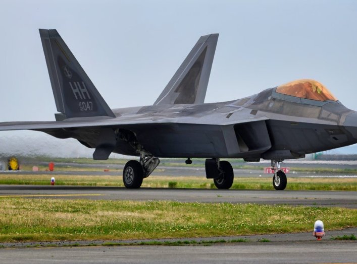 F-22 Raptor Stealth Fighter 