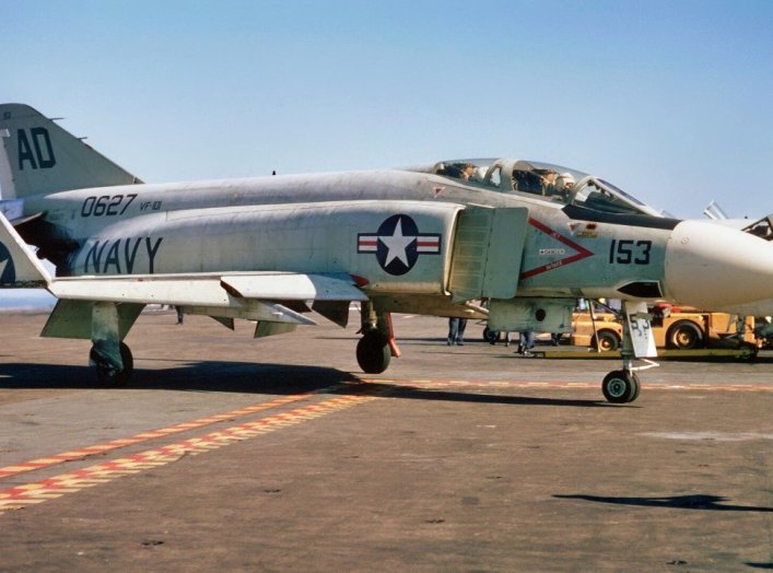 F-4 Phantom 