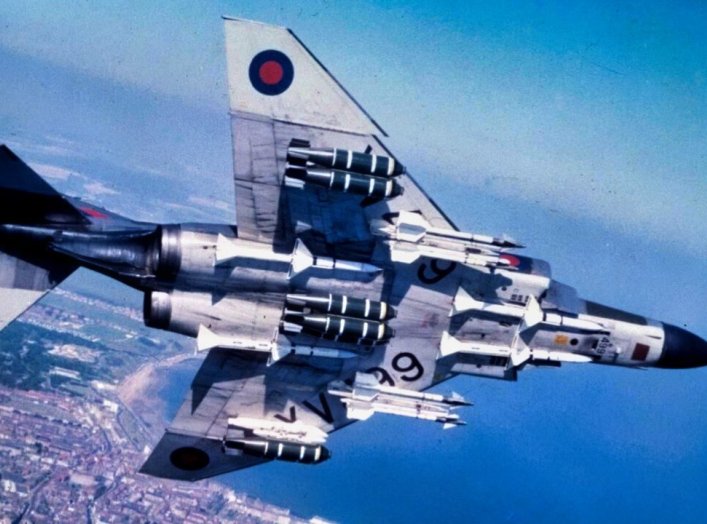 F-4 Phantom 