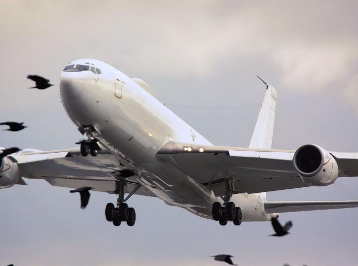 By Tim Felce (Airwolfhound) - E6B Mercury - RAF Mildenhall Feb 2010, CC BY-SA 2.0, https://commons.wikimedia.org/w/index.php?curid=27815335