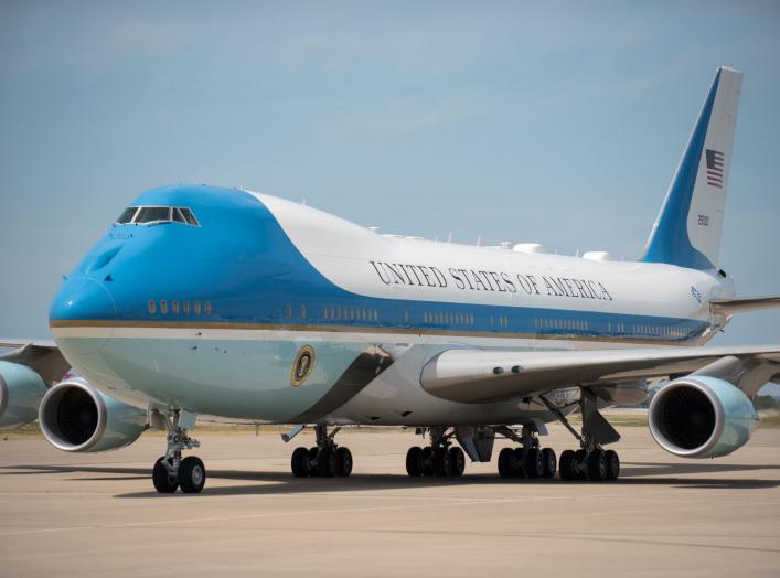 https://www.dvidshub.net/image/5688282/president-trump-arrives-kentucky-air-guard