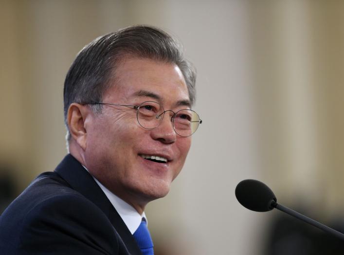 South Korean President Moon Jae-in holds his New Year press conference at the presidential Blue House in Seoul on January 10, 2019. Jung Yeon-je/Pool via REUTERS