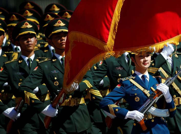 Honour guards march during a welcoming ceremony attended by Chinese Premier Li Keqiang and Canadian Prime Minister Justin Trudeau (not pictured) at the Great Hall of the People in Beijing, China, August 31, 2016. REUTERS/Thomas Peter