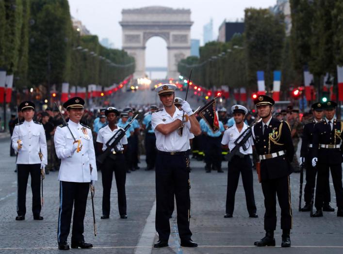  https://pictures.reuters.com/archive/FRANCE-NATIONALDAY--RC1C3263E8E0.html 