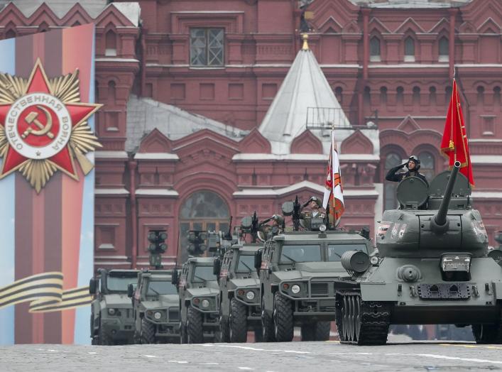  https://pictures.reuters.com/archive/WW2-ANNIVERSARY-RUSSIA-PARADE-UP1EF590XAX9O.html   