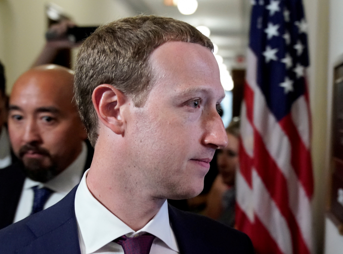  Facebook Chief Executive Mark Zuckerberg enters the office of U.S. Senator Josh Hawley (R-MO) while meeting with lawmakers to discuss "future internet regulation on Capitol Hill in Washington, U.S., September 19, 2019. REUTERS/Joshua Roberts