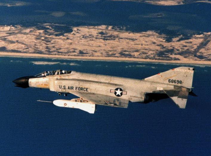 By USAF - U.S. DefenseImagery photo VIRIN: DF-SC-85-02808, Public Domain, https://commons.wikimedia.org/w/index.php?curid=25699086